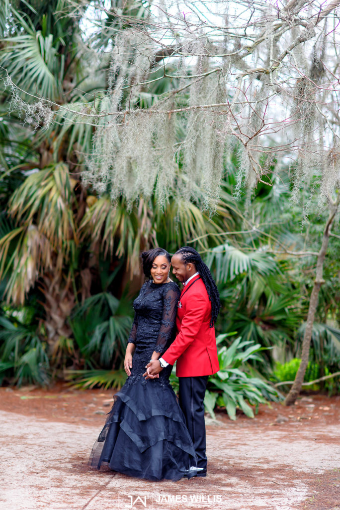 Couple engagement photos at The New Orleans City Park with Formal Wear